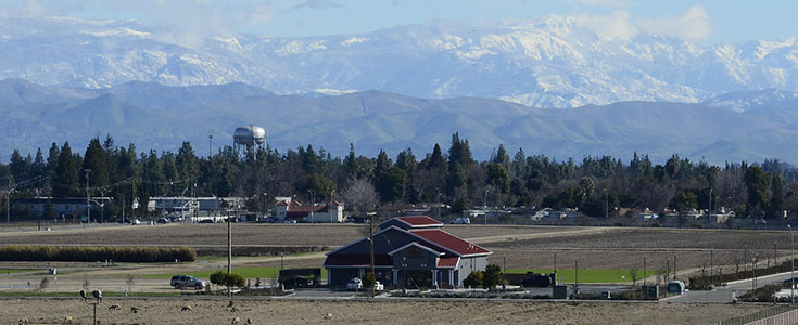 Gibson Farm Market & Sierra Nevada Mountains