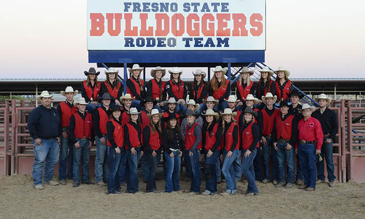 Bulldoggers rodeo team group picture